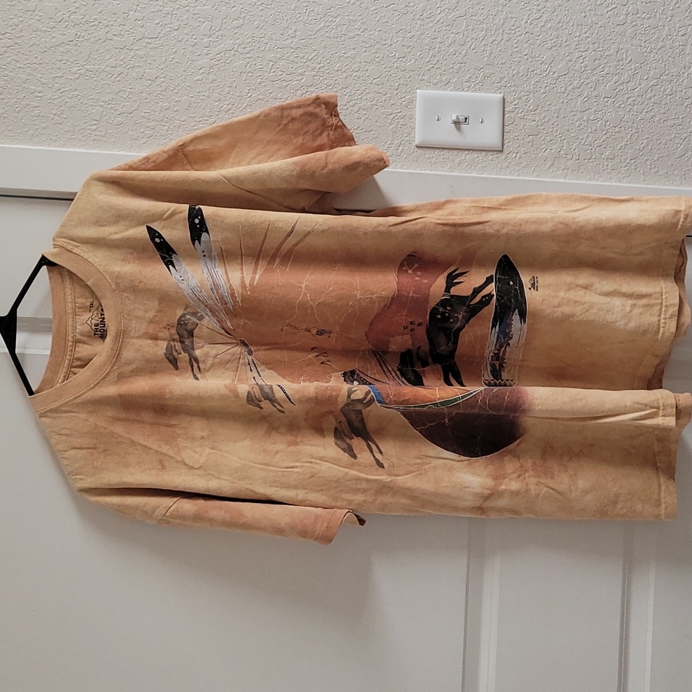 Vintage 2001 Gina Gray The Mountain Graphic T-Shirt